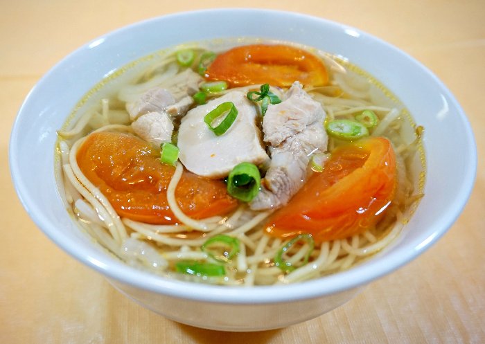 light chicken noodle soup